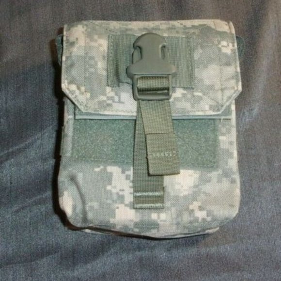 USGI ACU DIGITAL MOLLE POUCH LARGE - Picture 1 of 12